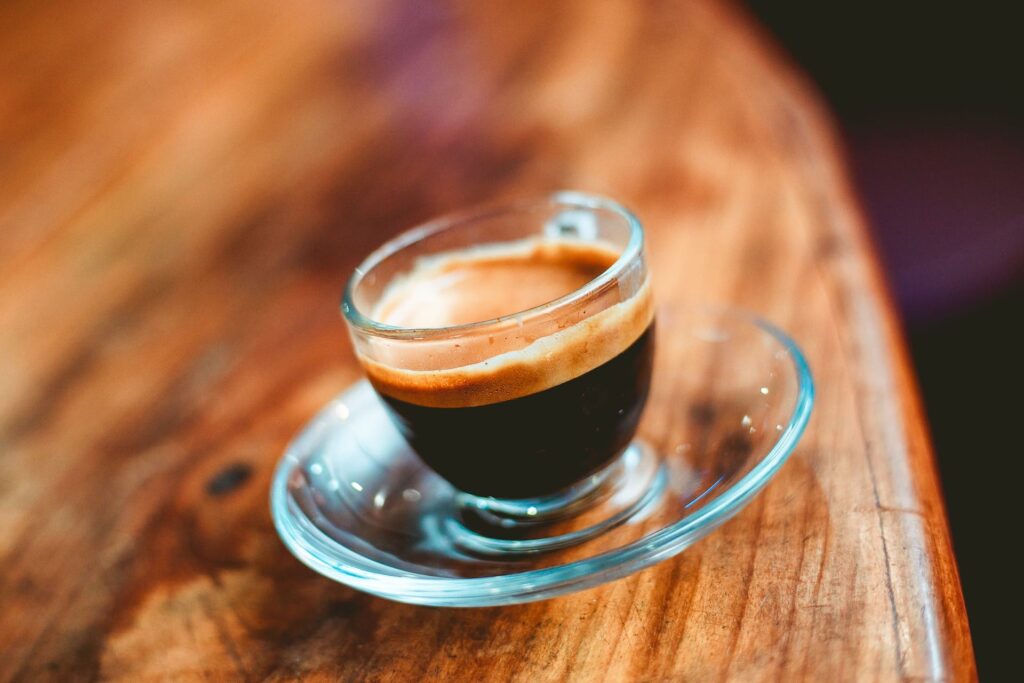 ¿Deberías tomar solo una taza de café al día?